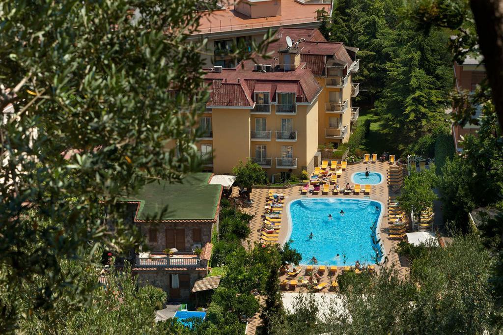 Grand Hotel Parco Del Sole Sant'Agnello Buitenkant foto