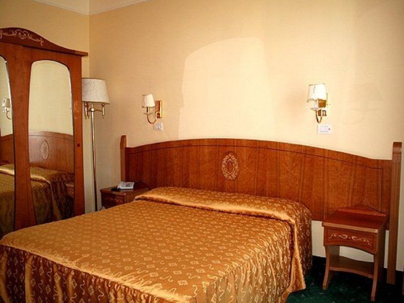 Grand Hotel Parco Del Sole Sant'Agnello Kamer foto
